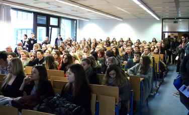 Gespannt: Die Besucher der Informationsveranstaltungen.